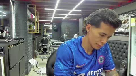 Snapshot of niickcooper chatting on 02.11.26 Niick online show from 02.11.26