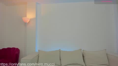 Nicolas Mucci online show from 12.12.24