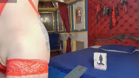 Snapshot of niicol_bossy chatting on 07.17.26 nicol online show from 07.17.26