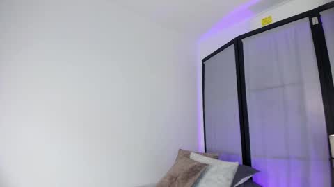 Niicole online show from 12.20.25