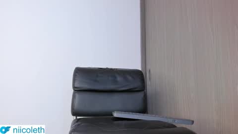 Snapshot of niicoleth_ chatting on 11.12.25 Nicoleth Mendez online show from 11.12.25