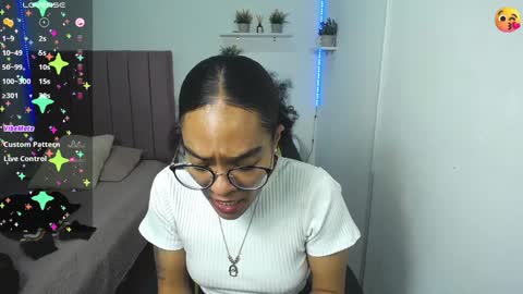          online show from 01.08.25