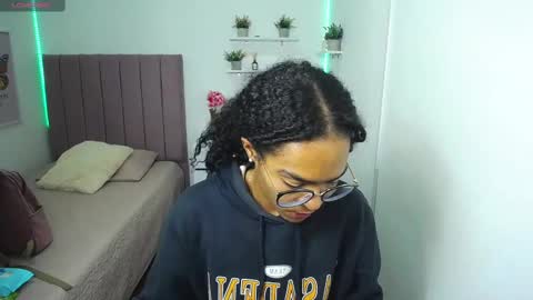          online show from 02.11.25