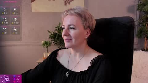 Nika online show from 12.14.24