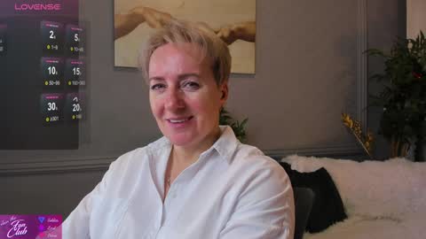 Nika online show from 01.10.25