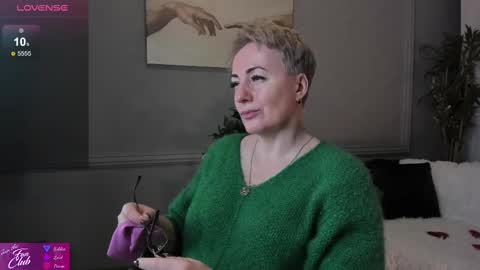 Nika online show from 02.15.25