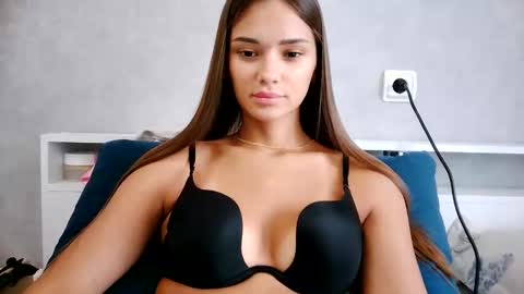 Nika online show from 03.28.26