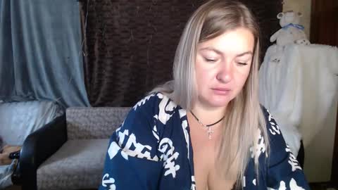 Nika online show from 10.10.25