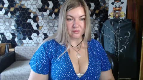 Nika online show from 04.08.26