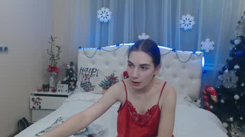 nikastarkk online show from 12.22.24