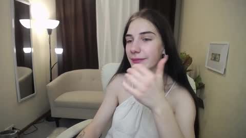 nikastarkk online show from 11.14.25