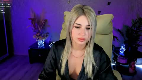 Snapshot of nikastill_ chatting on 05.07.26 NikaStill online show from 05.07.26