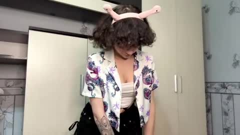 Hello there im Nika Im new here Lets have fun online show from 05.31.26