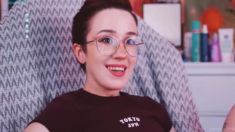 Nika online show from 03.12.25