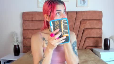 niki online show from 02.19.25