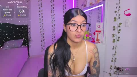 Niki online show from 04.12.26