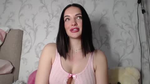 Snapshot of nikimousi chatting on 05.06.26 nikimousi online show from 05.06.26