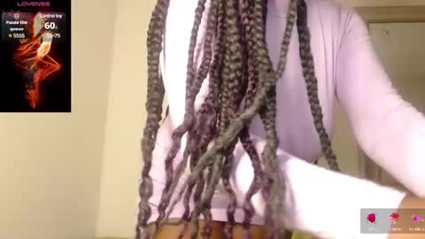 Snapshot of nikitakisskm chatting on 12.31.24 nikitakisskm online show from 12.31.24