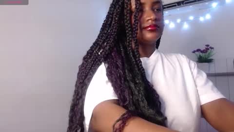 Snapshot of nikitakisskm chatting on 01.22.25 nikitakisskm online show from 01.22.25
