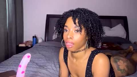 nikitalove104 online show from 10.01.25