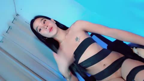 nikka_bonita online show from 11.30.25