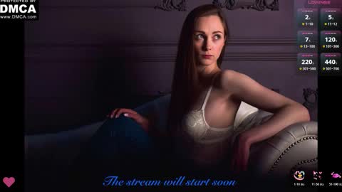 Snapshot of nikki_maks chatting on 11.11.25 The next broadcast will be on at 900 UTC3 online show from 11.11.25