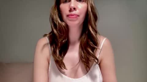 Nikki online show from 10.12.25