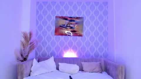 Nicole online show from 06.11.26