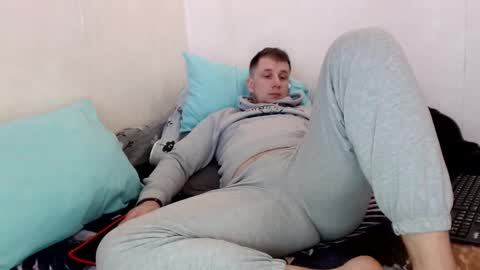 Snapshot of nikkiaadel chatting on 02.08.25 Nick online show from 02.08.25