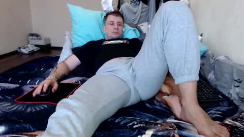 Snapshot of nikkiaadel chatting on 02.13.25 Nick online show from 02.13.25