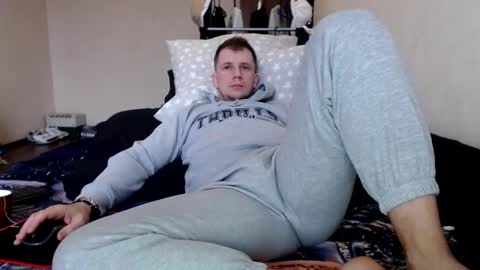 Snapshot of nikkiaadel chatting on 03.02.25 Nick online show from 03.02.25