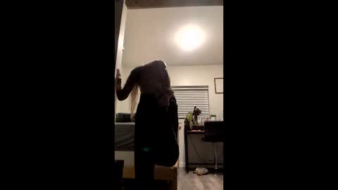 Nikki Majors online show from 03.18.26