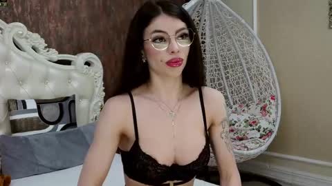 Nikky online show from 02.17.25