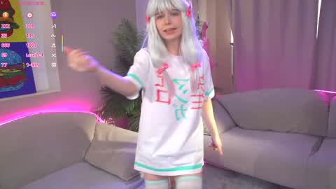 Snapshot of nikkisilk chatting on 04.30.26 Stassy Krissy Aria Lina online show from 04.30.26