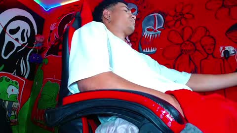 Nikki online show from 04.21.26