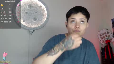 Nikky online show from 02.24.25