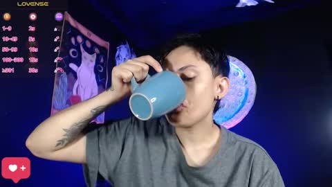 Snapshot of nikky_tomboy444 chatting on 01.12.26 Nikky online show from 01.12.26