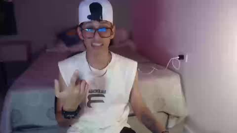 niklaus_wolf online show from 09.16.25