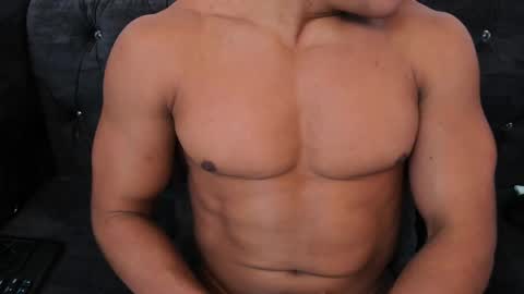 niklause_froid online show from 02.22.25