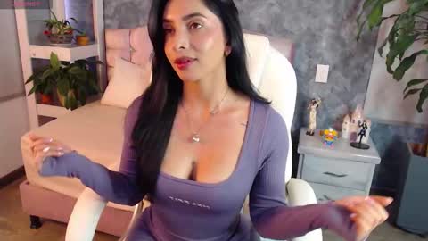 Niko Robin online show from 11.18.25