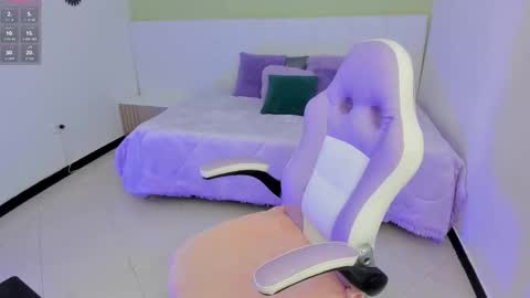 Nikol online show from 09.21.25