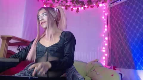 Nicol online show from 04.18.26