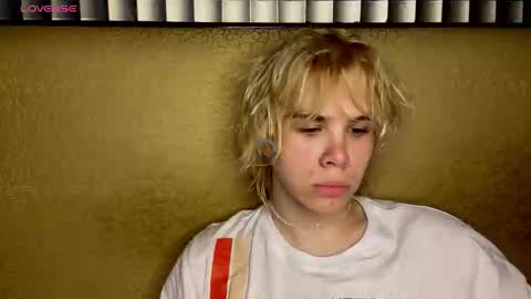 Snapshot of nikolasbucks chatting on 03.19.26 nikolasbucks online show from 03.19.26