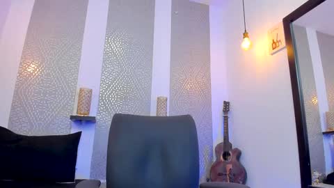    online show from 12.10.24