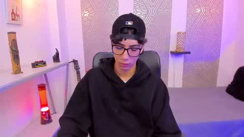 Snapshot of nikolay_gregori chatting on 10.06.25 online show from 10.06.25