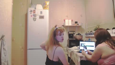 Nikoletta online show from 12.29.24