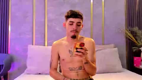 Snapshot of nikostone chatting on 10.15.25 Niko Stone online show from 10.15.25