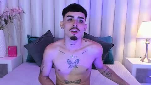 Snapshot of nikostone chatting on 10.30.25 Niko Stone online show from 10.30.25