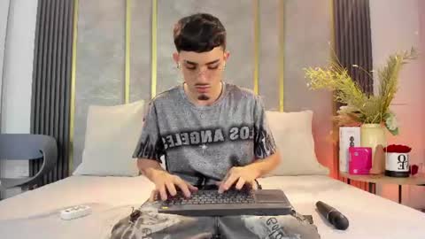 Niko Stone online show from 07.15.26