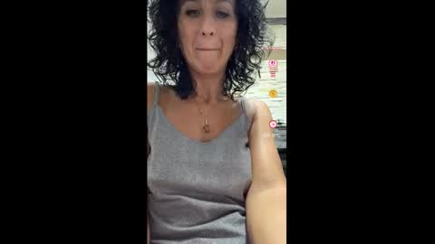 Snapshot of nikpassion123 chatting on 10.14.25 nikol online show from 10.14.25